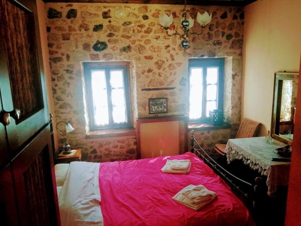 Yono'S Traditional House Ano Ravenia Buitenkant foto